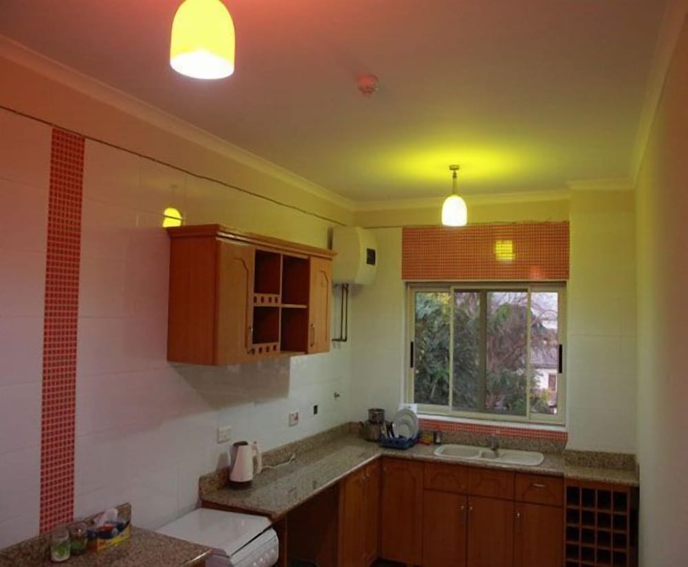 Calabash Green Executive Apartments 26/29