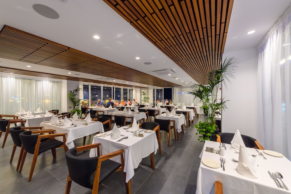 Tasia Maris Beach Hotel - Adults Only 38/49