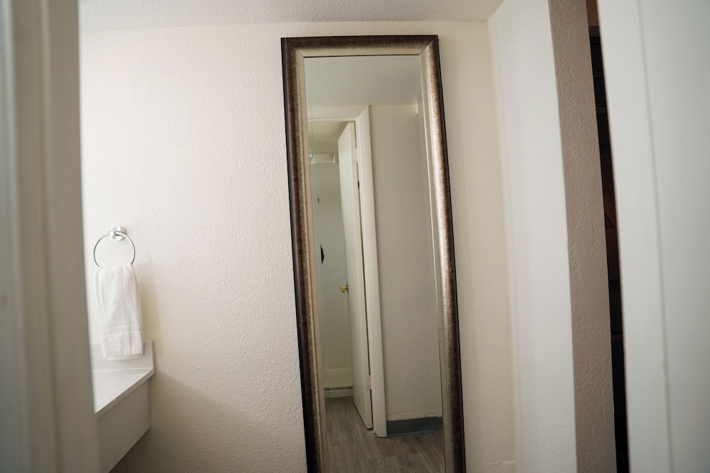 Horizon Inn & Suites photo4