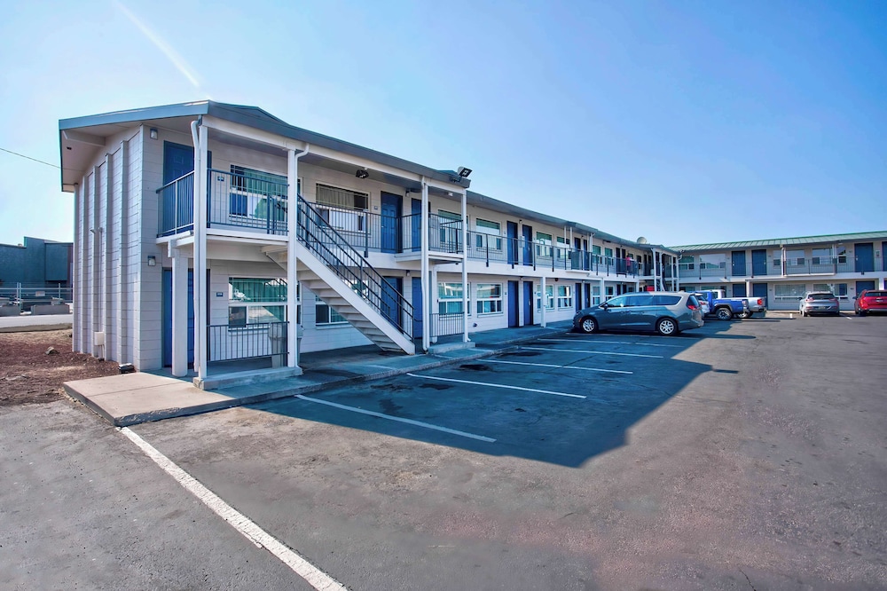 Motel6 Bend, OR 47/58
