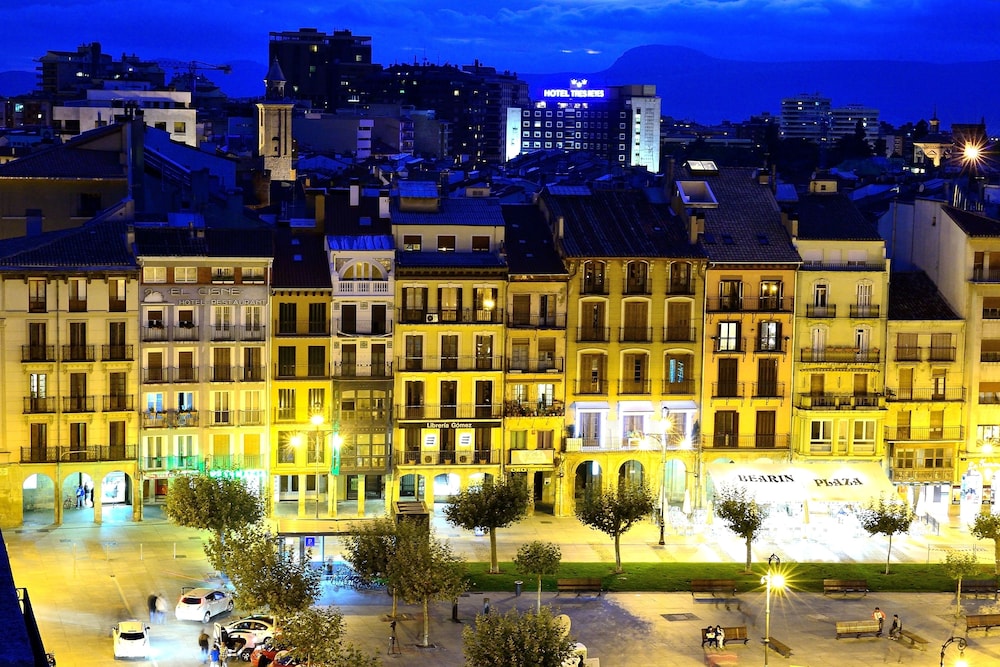 Hostal Arriazu 4/52
