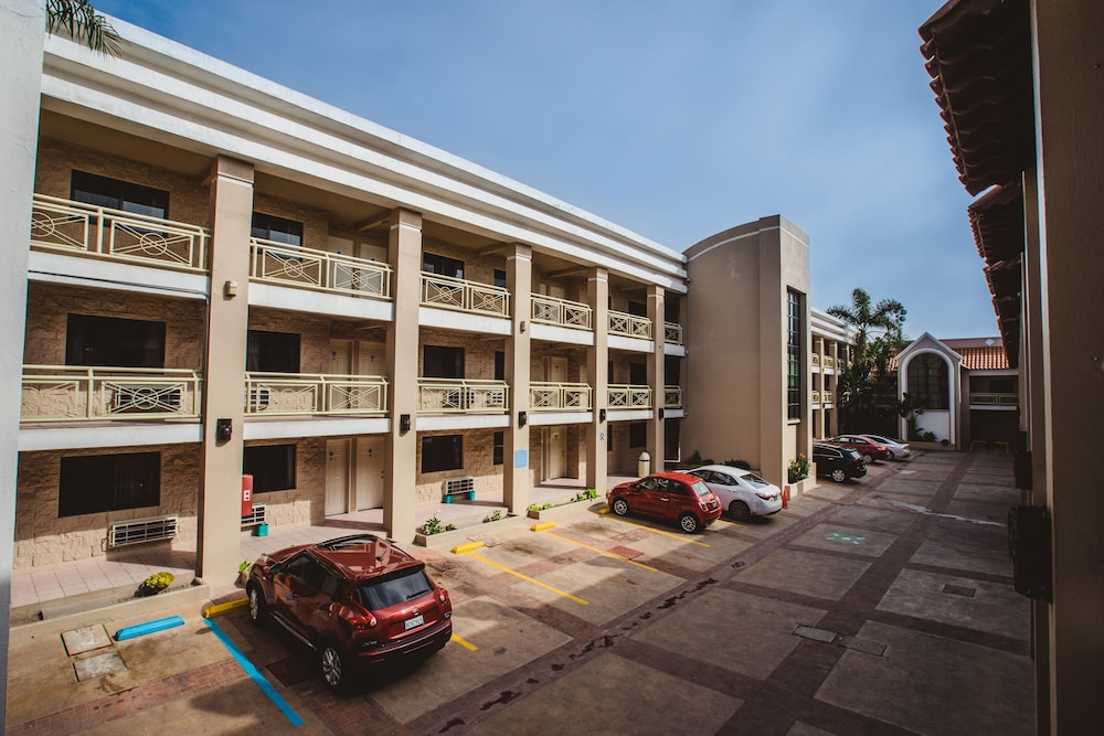 Brisas Del Mar Rosarito 33/50