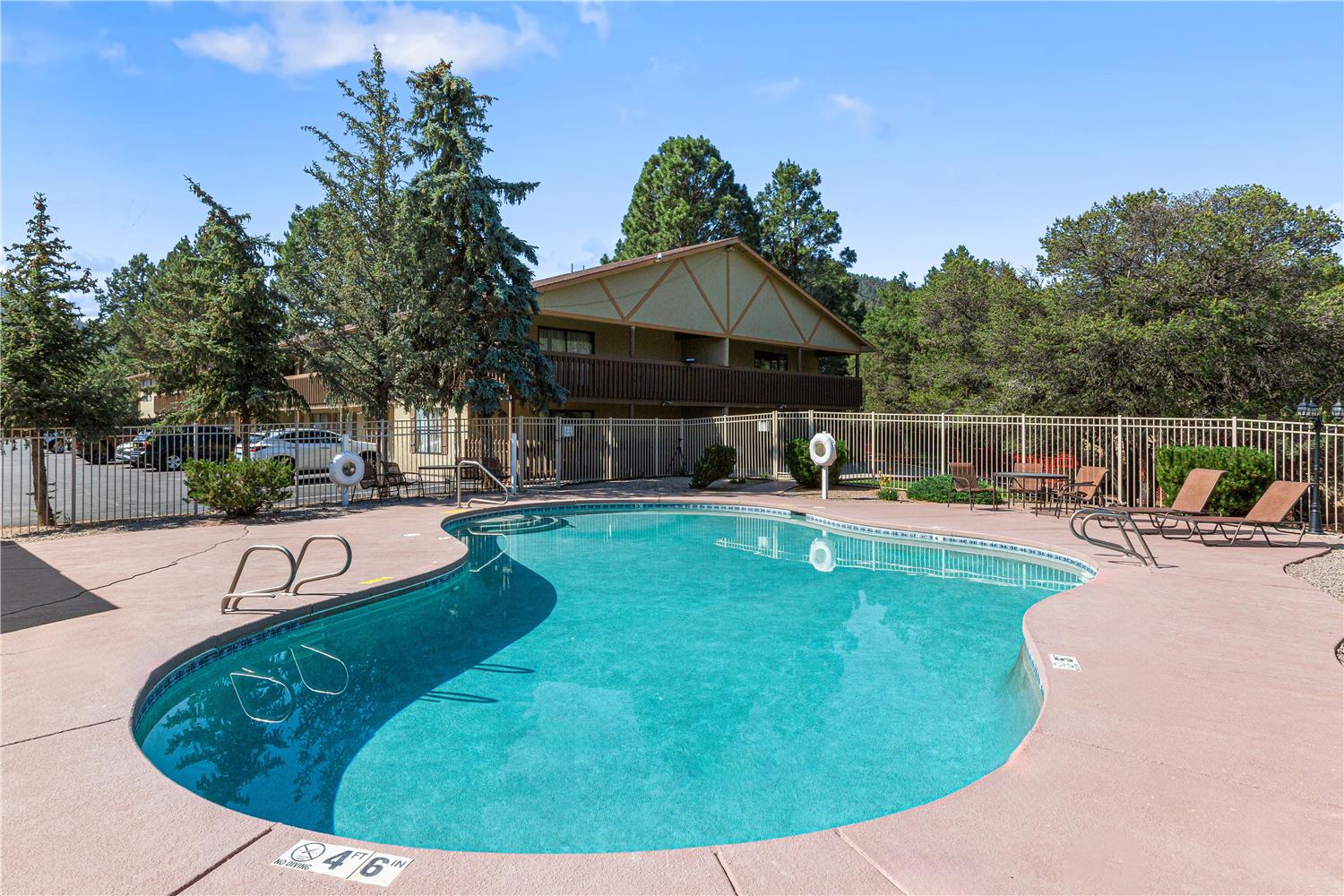 Best Western Pine Springs Inn 13/13