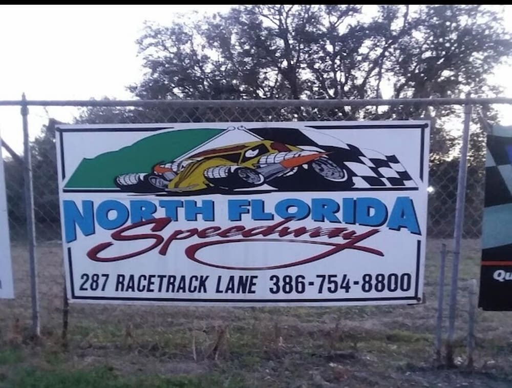Guest Inn Lake City 3/29