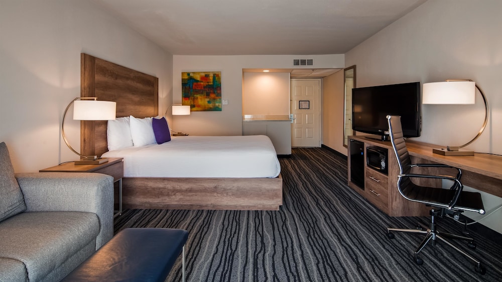 Best Western Posada Royale Hotel & Suites 15/50