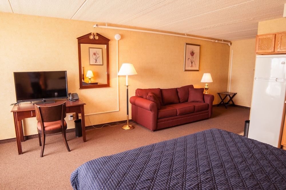 Red Roof Inn Chicago - N Aurora/Naperville 22/36