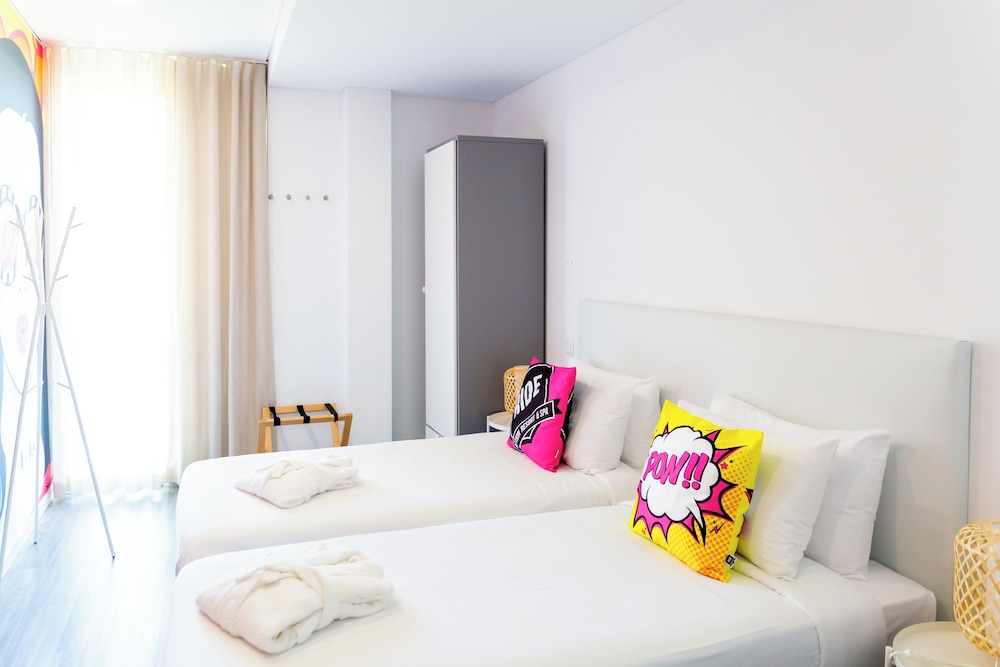 Ride Surf Resort Spa 6/50