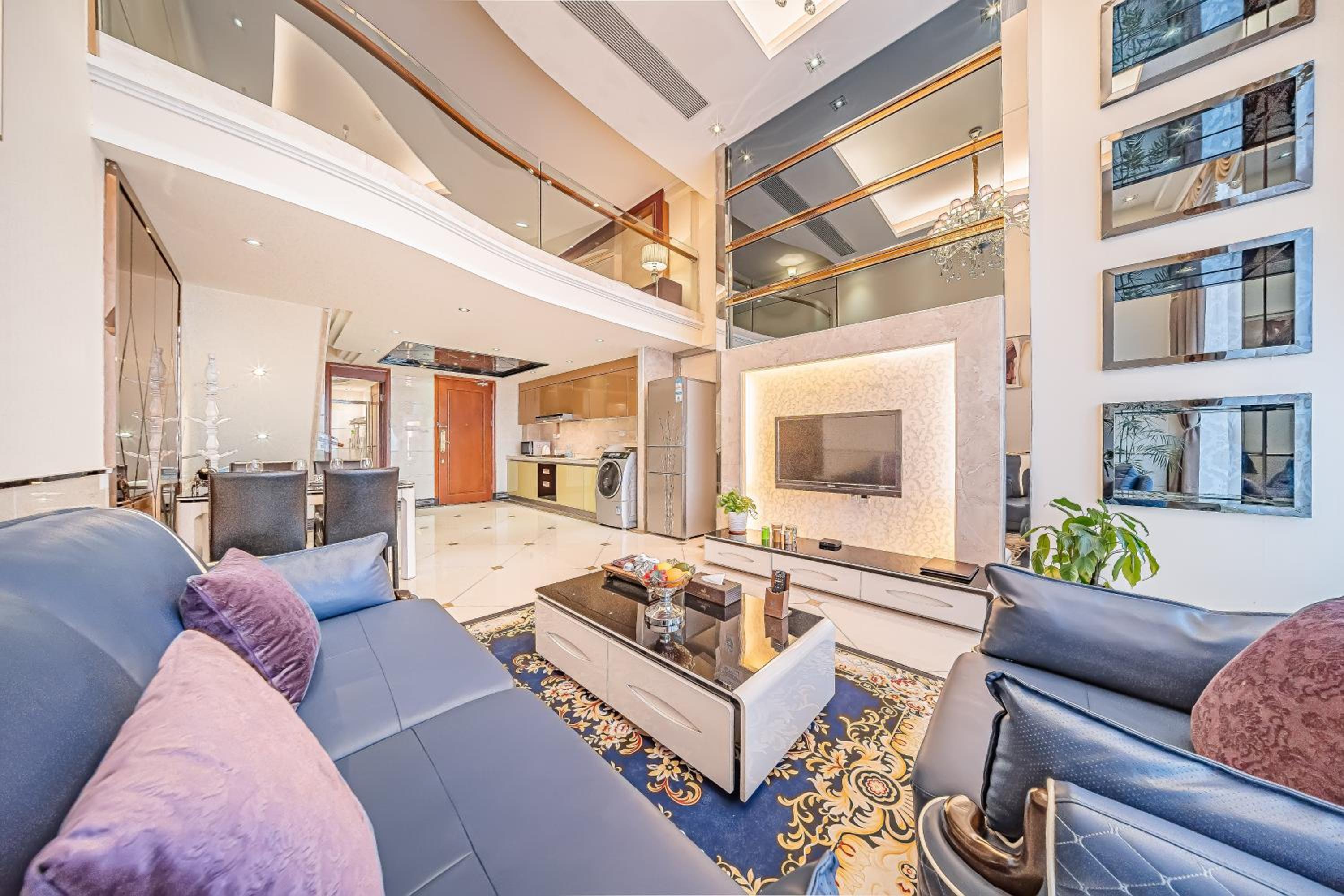 South North International Apartment 25/45