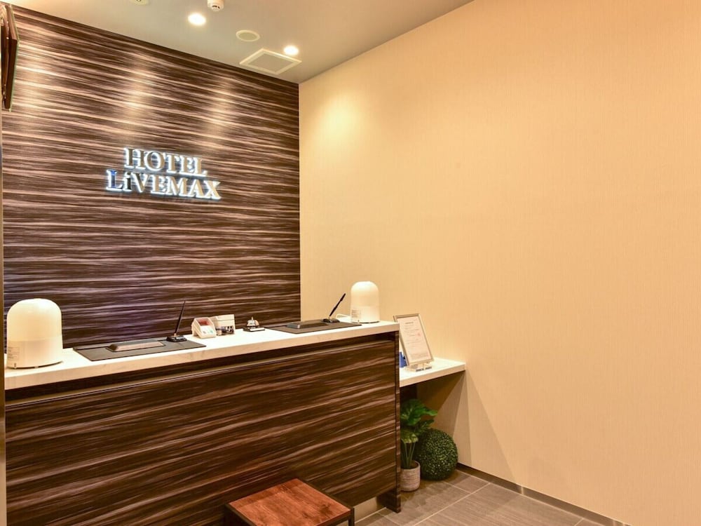 HOTEL LiVEMAX Hakata Nakasu 16/18