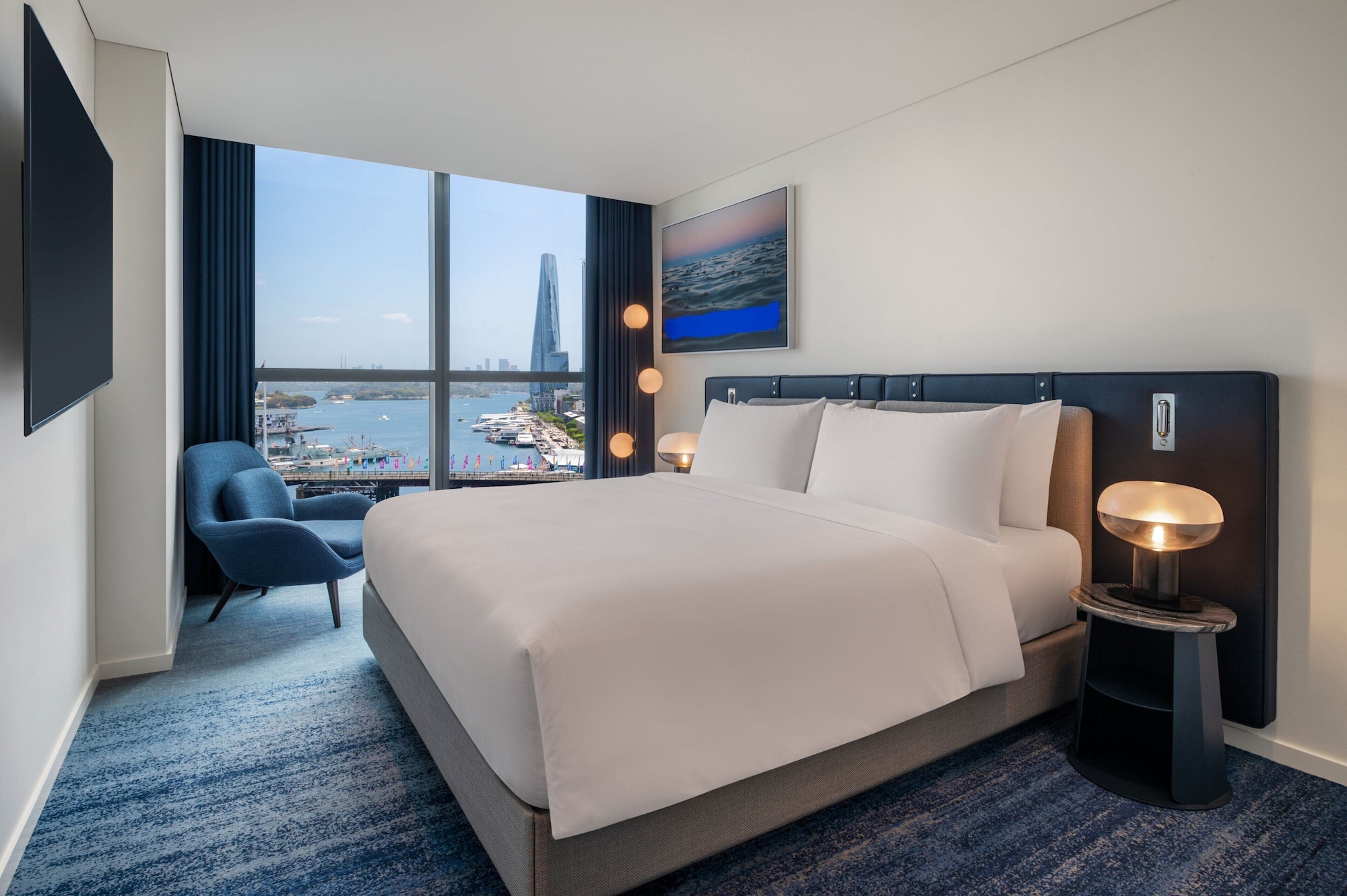 Guest Room, Deluxe, King Bed, Darling Harbour View