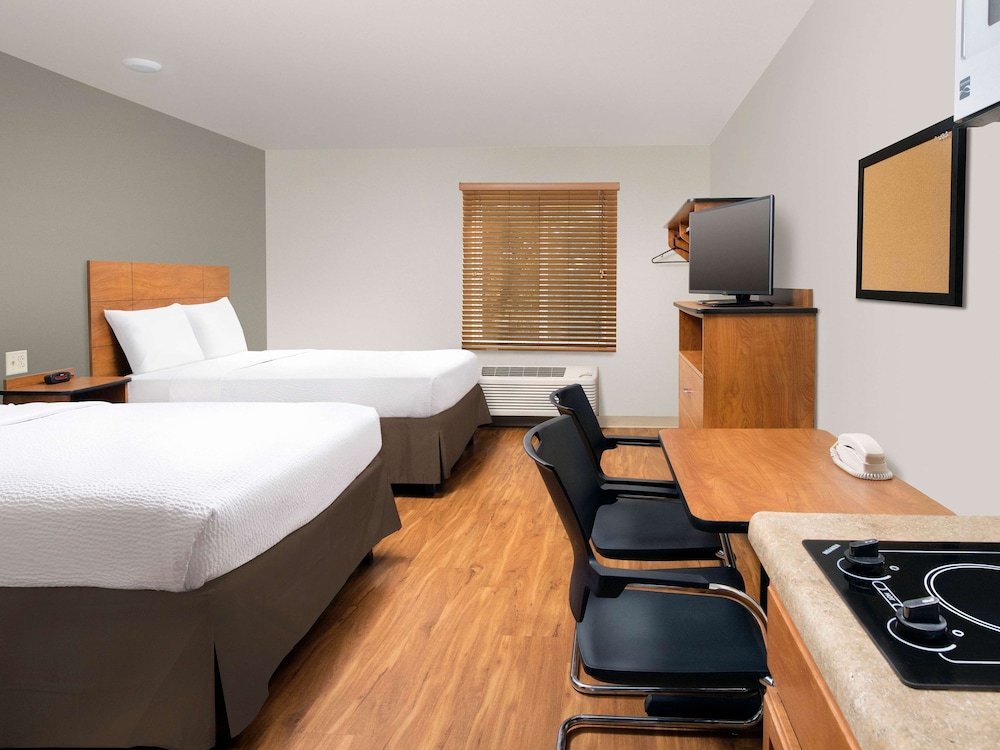Extended Stay America Select Suites - Kansas City - Stadium 14/43