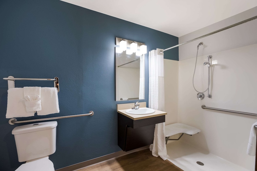 WoodSpring Suites Orlando North - Maitland 39/40