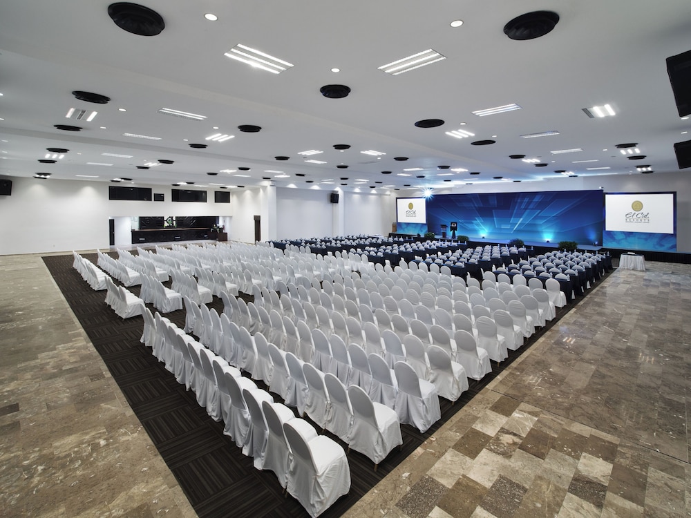El Cid Castilla Beach Hotel 7/50