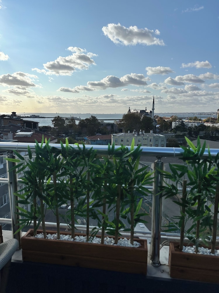 Bade Hotel 25/29