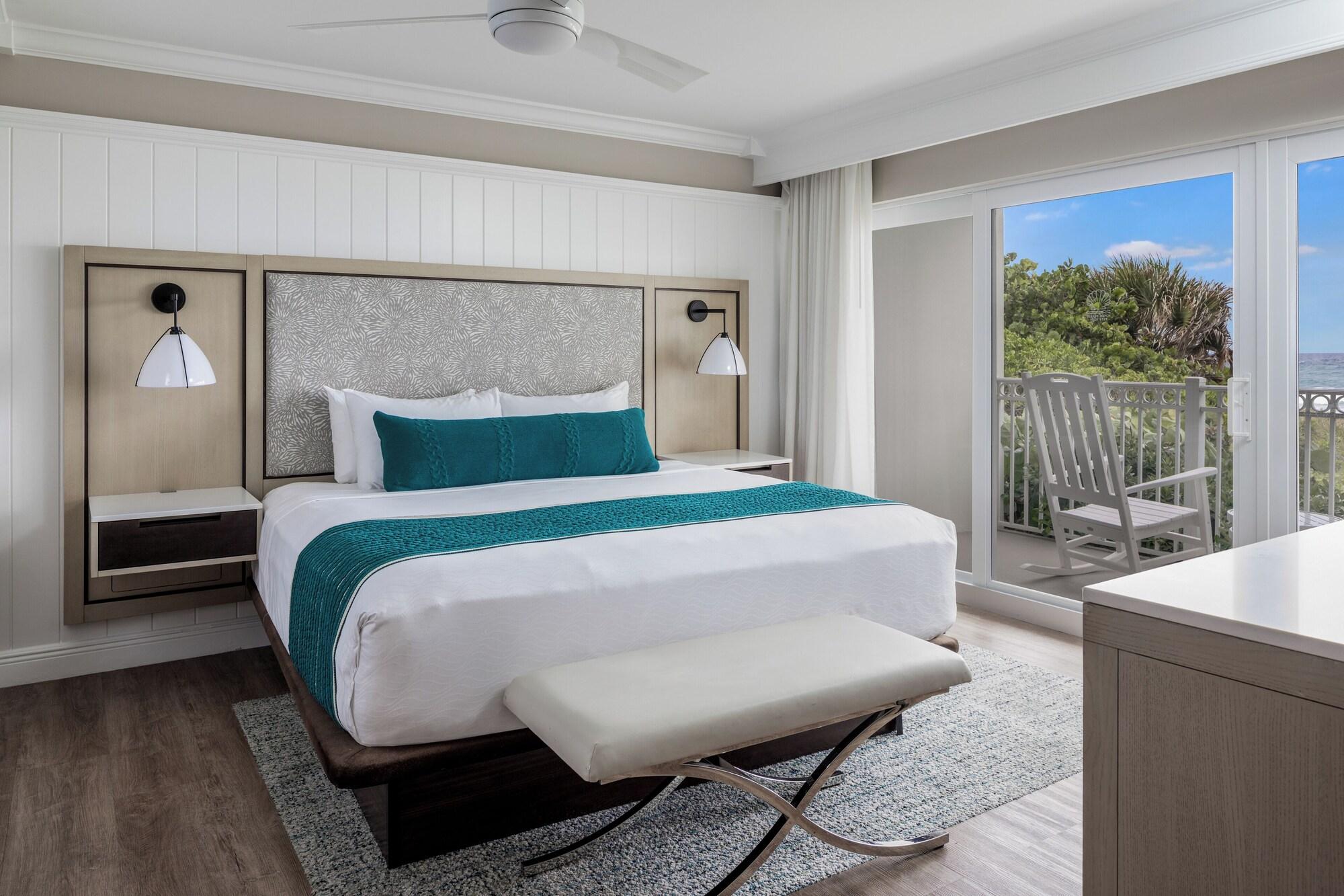 1 Bedroom, Suite, King Bed, Beach Front