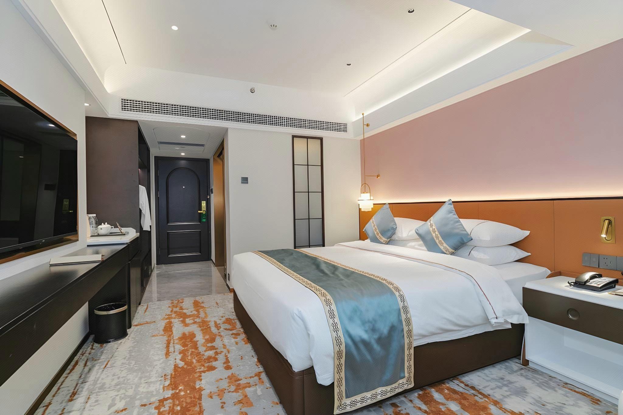 Yue, Standard, Queen Bed