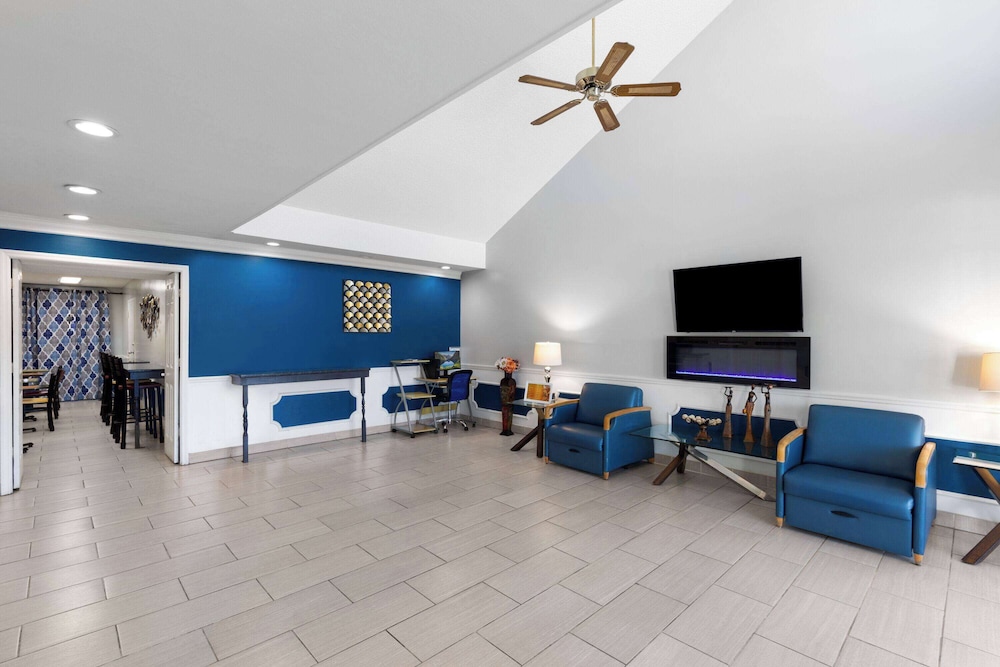 Baymont by Wyndham Selma 26/44