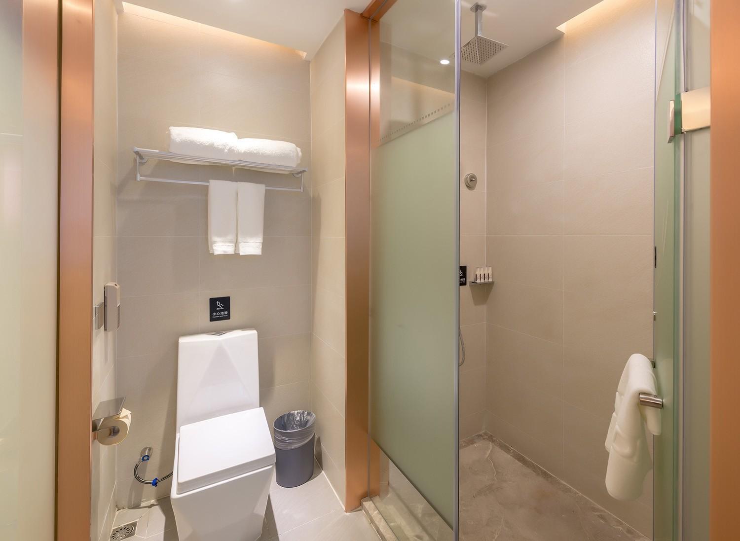 Lavande Hotel (Yingde Yingzhou Avenue) 44/46