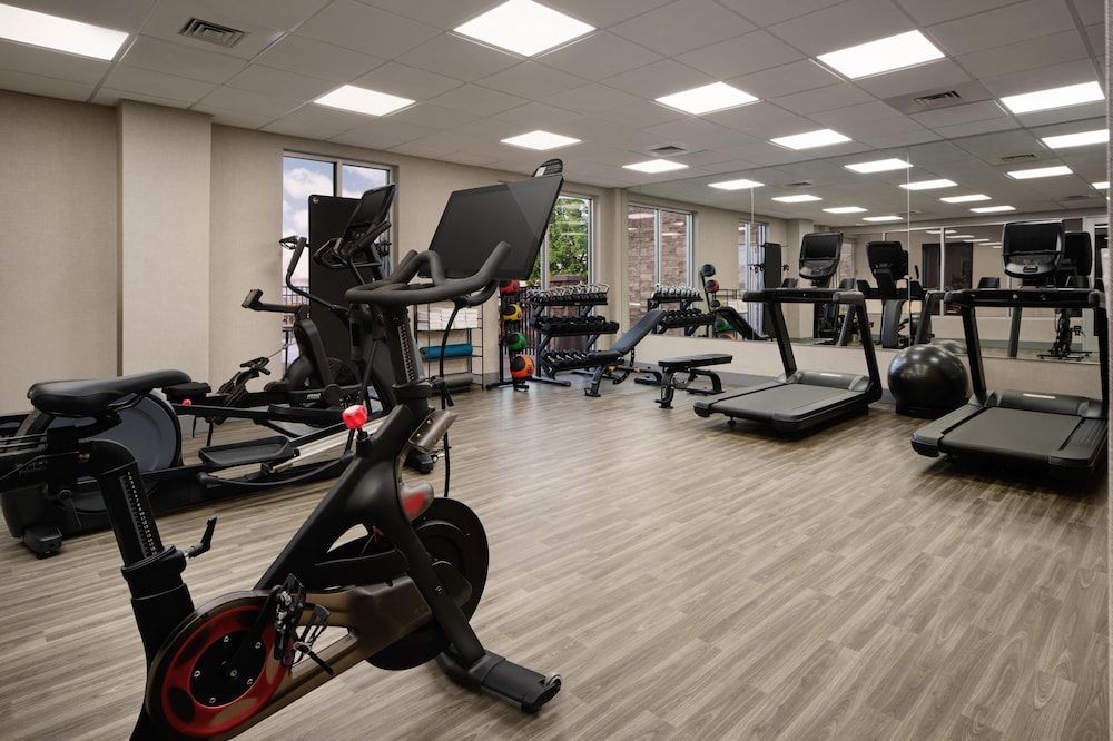 Hyatt Place Grand Rapids-South 38/67