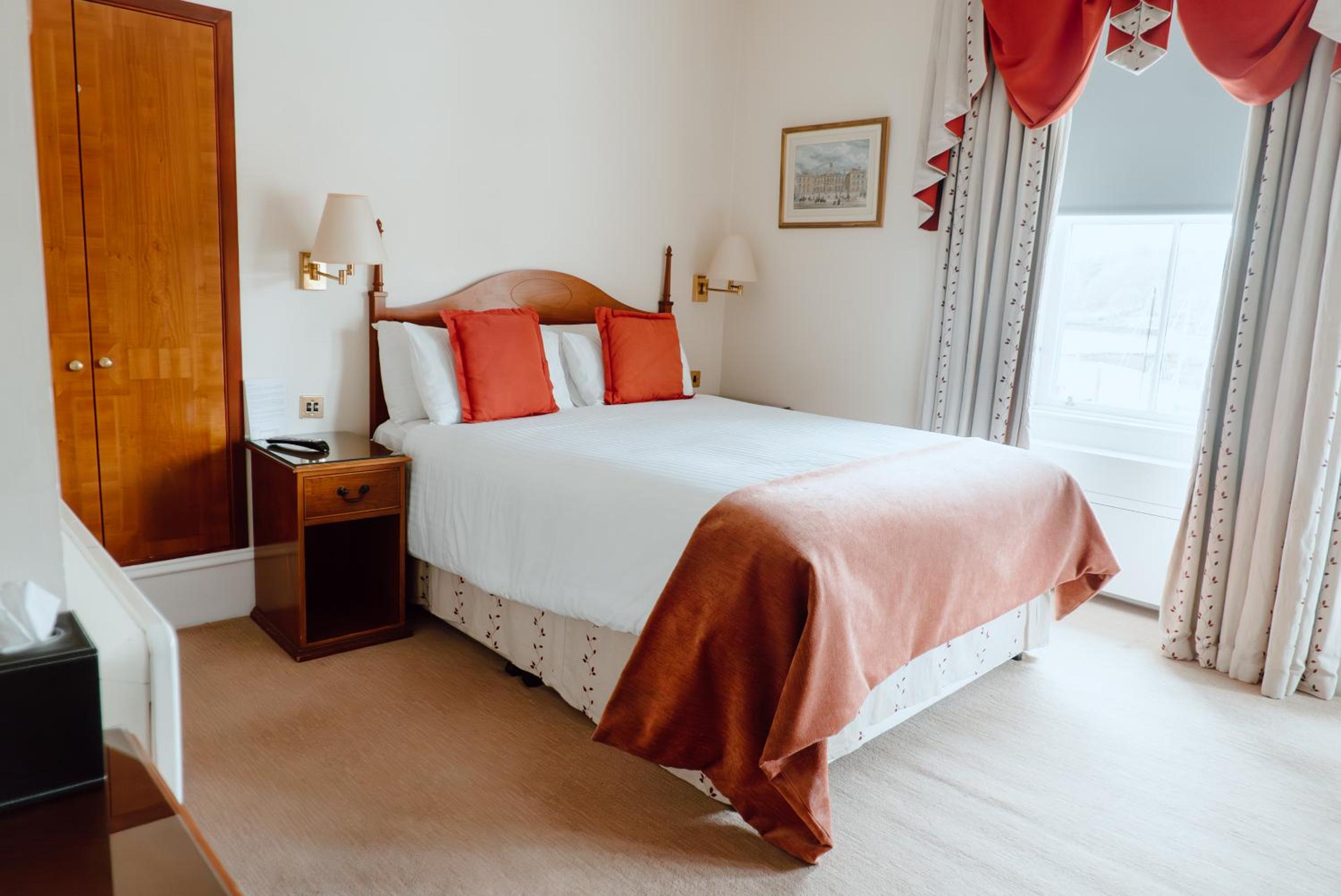 Deluxe, Double Bed, Castle View