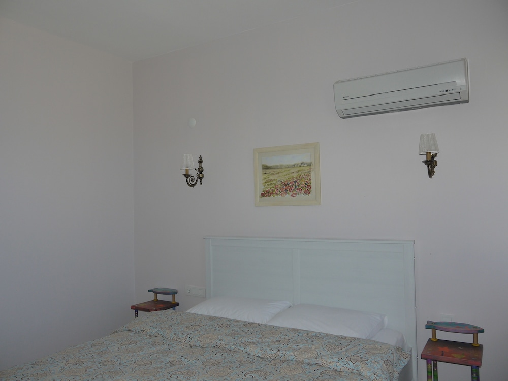 Karaburun Konak Hotel 7/50
