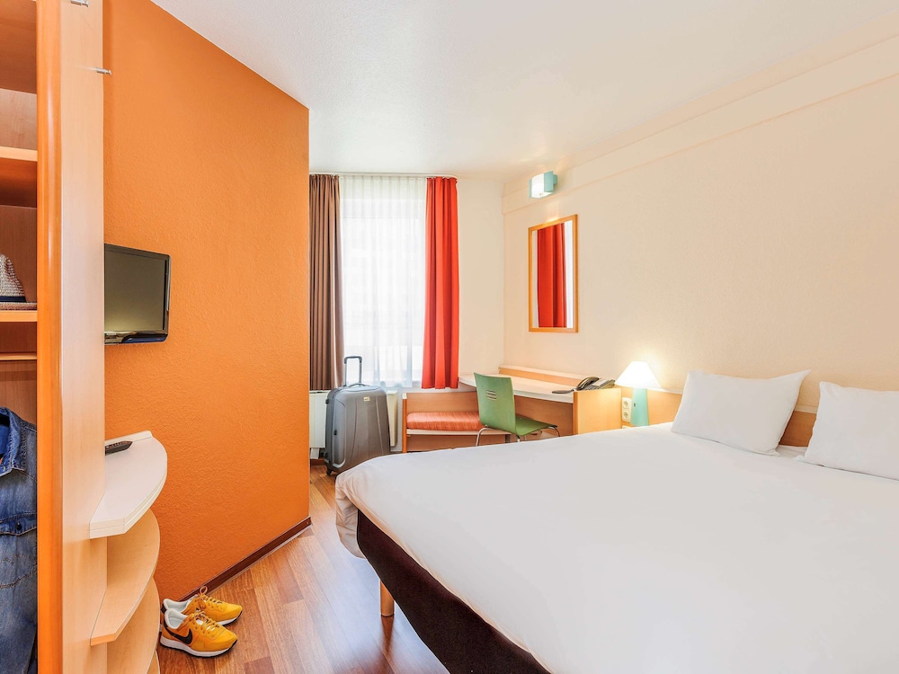 B&B HOTEL Bochum Hbf-Sud 11/56