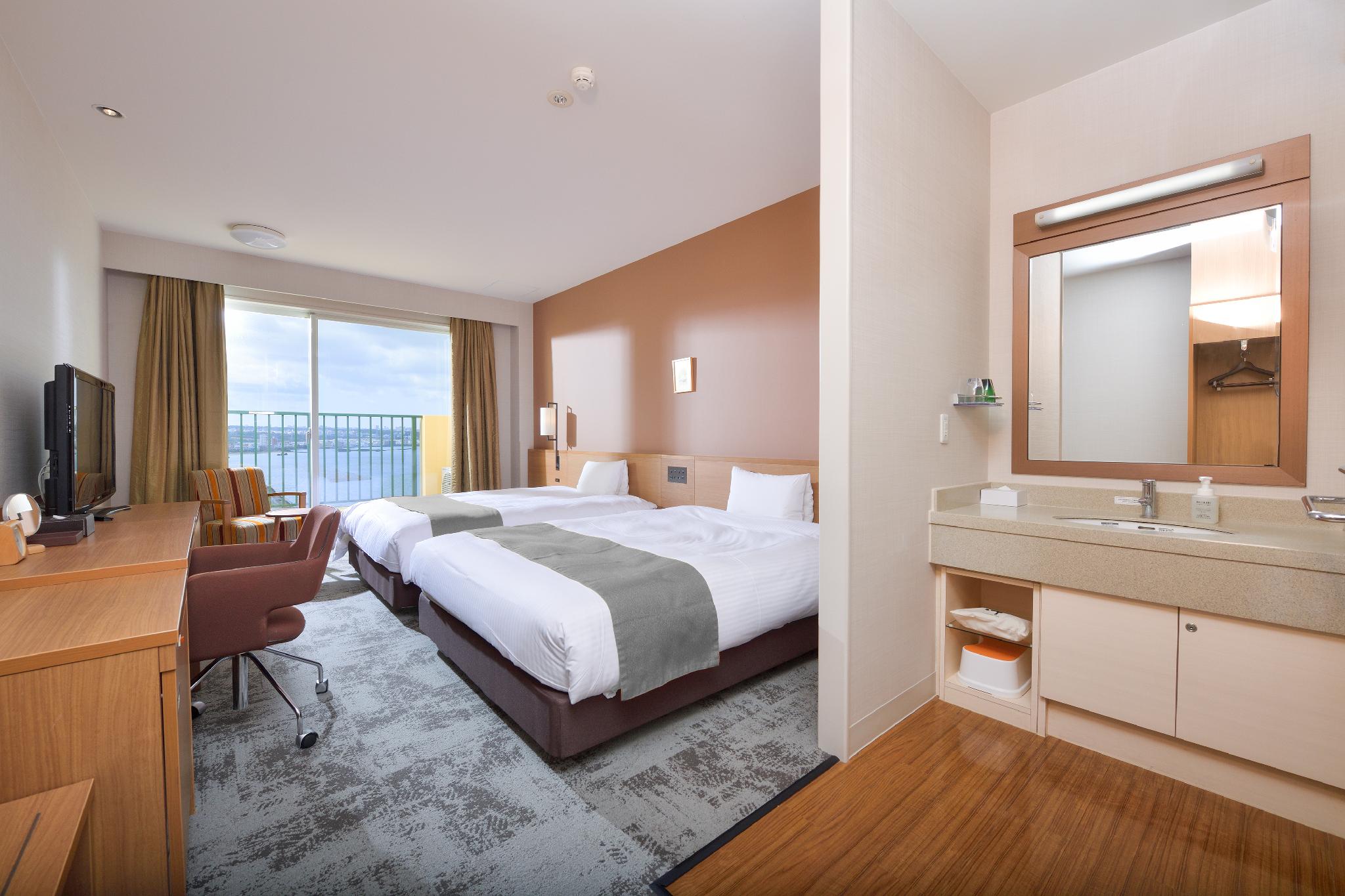 Deluxe, 2 Queen Beds, Ocean View, Main Building