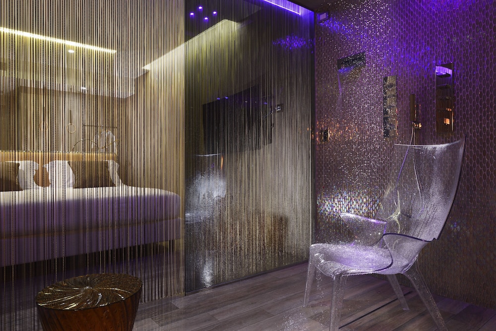Milan Suite Hotel 24/62