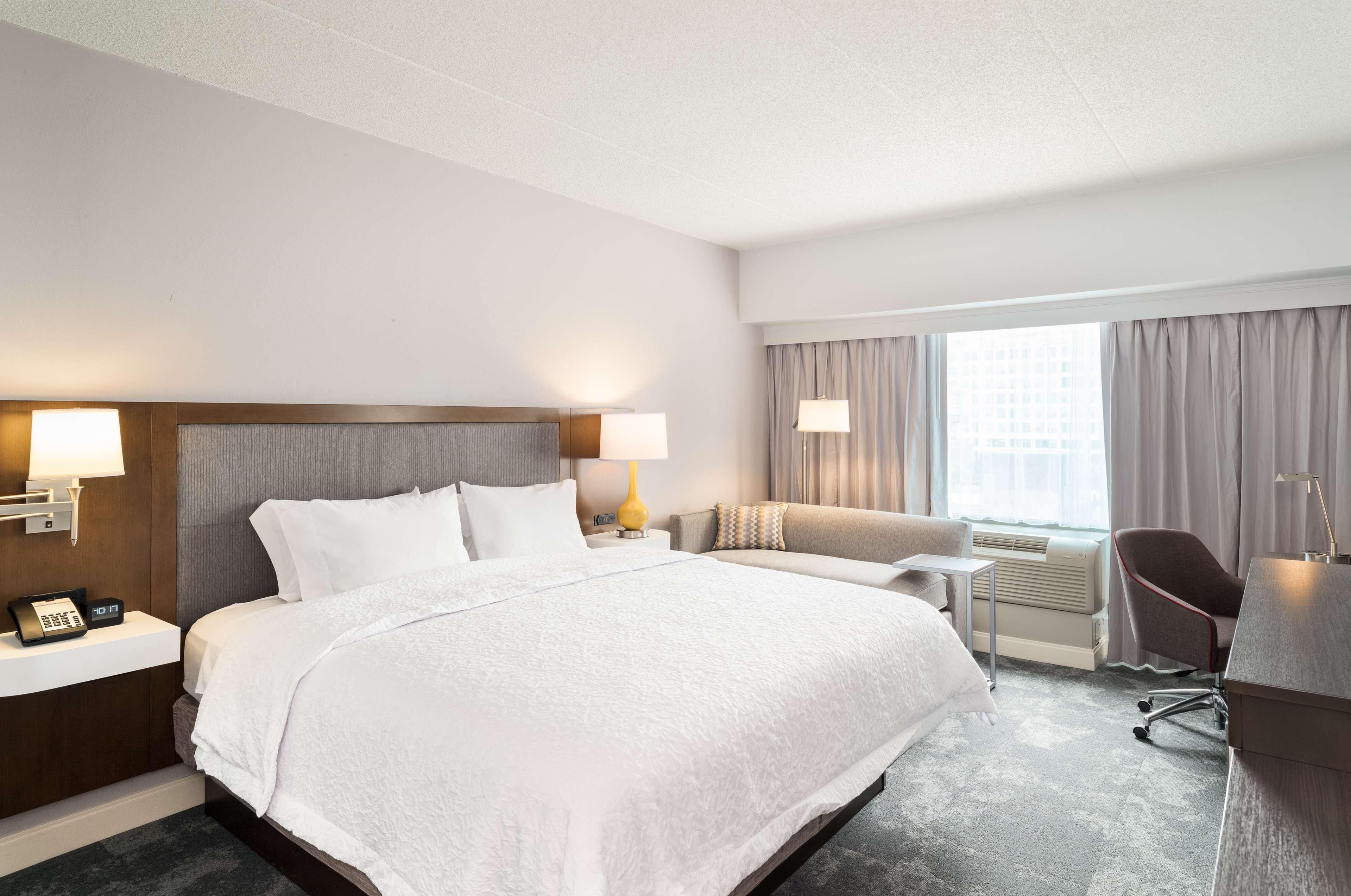 PREMIUM, KING BED