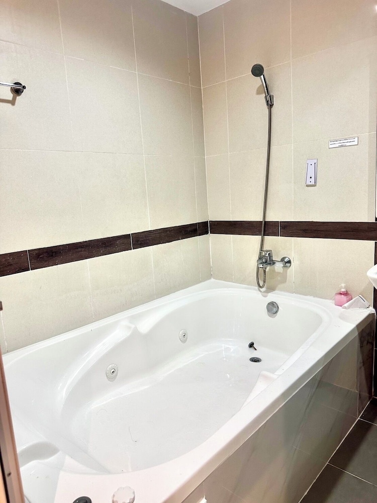 Honey Inn Hotel 44/50