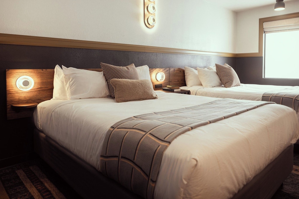 ROOM, 2 QUEEN BEDS, GROUND FLOOR