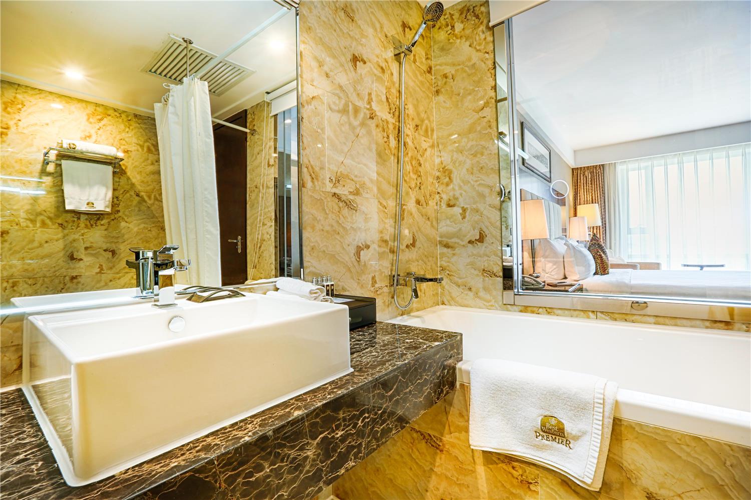 Best Western Premier Tuushin Hotel 60/61