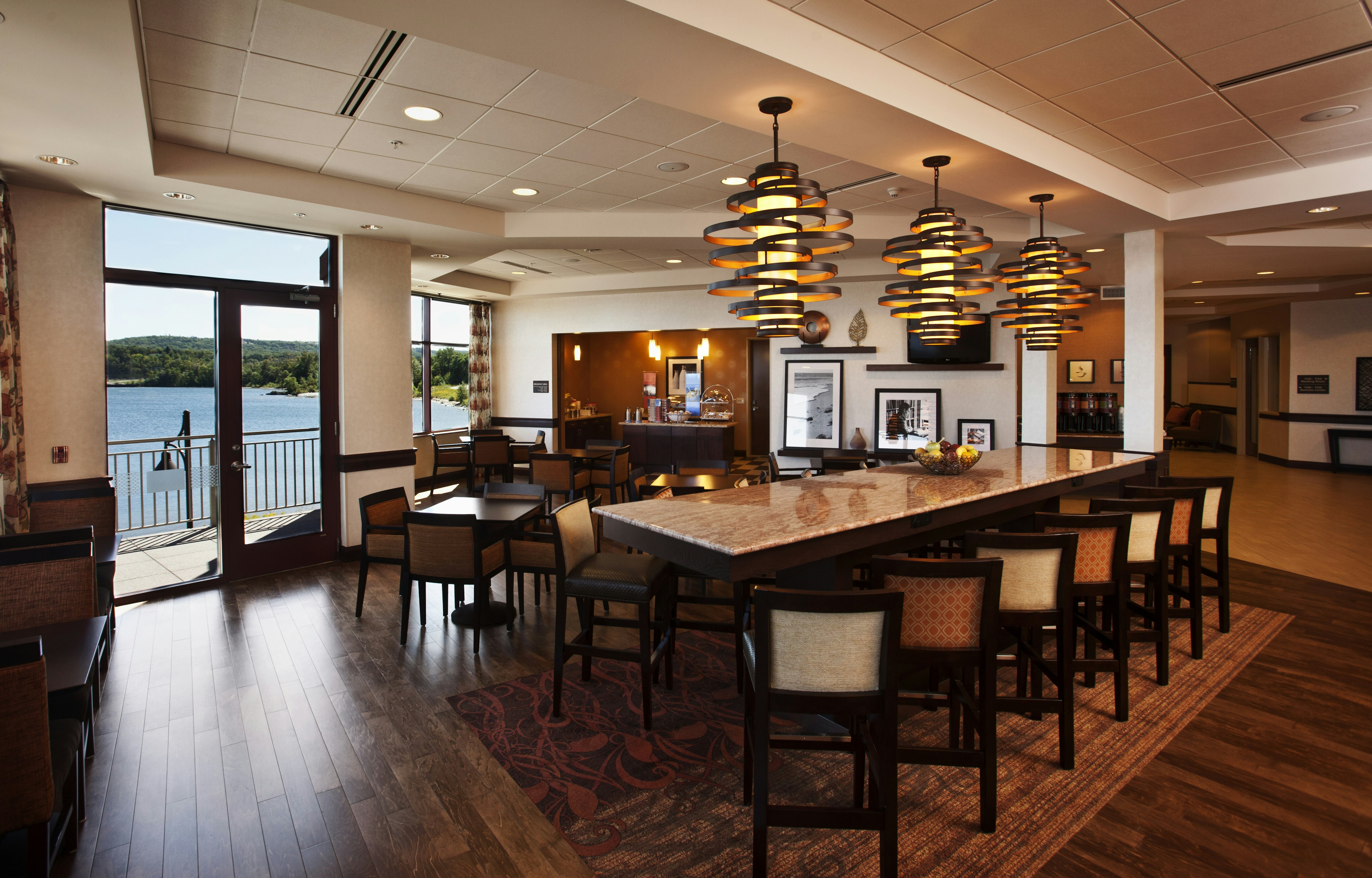 Hampton Inn Marquette/Waterfront 36/46