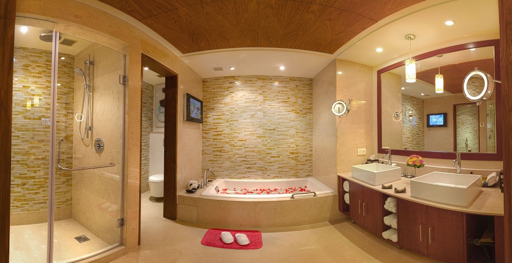 Vivanta Coimbatore 9/69