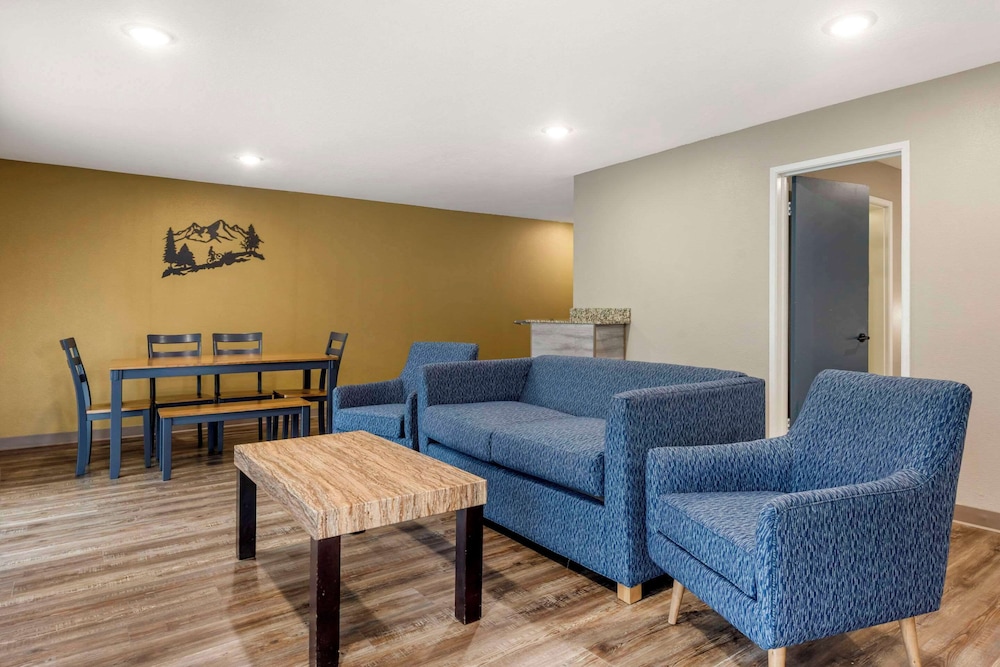 Columbia River Hotel, Ascend Hotel Collection 52/76