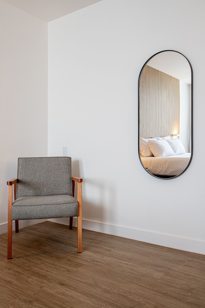 Sooz Hotel Collection 25/35