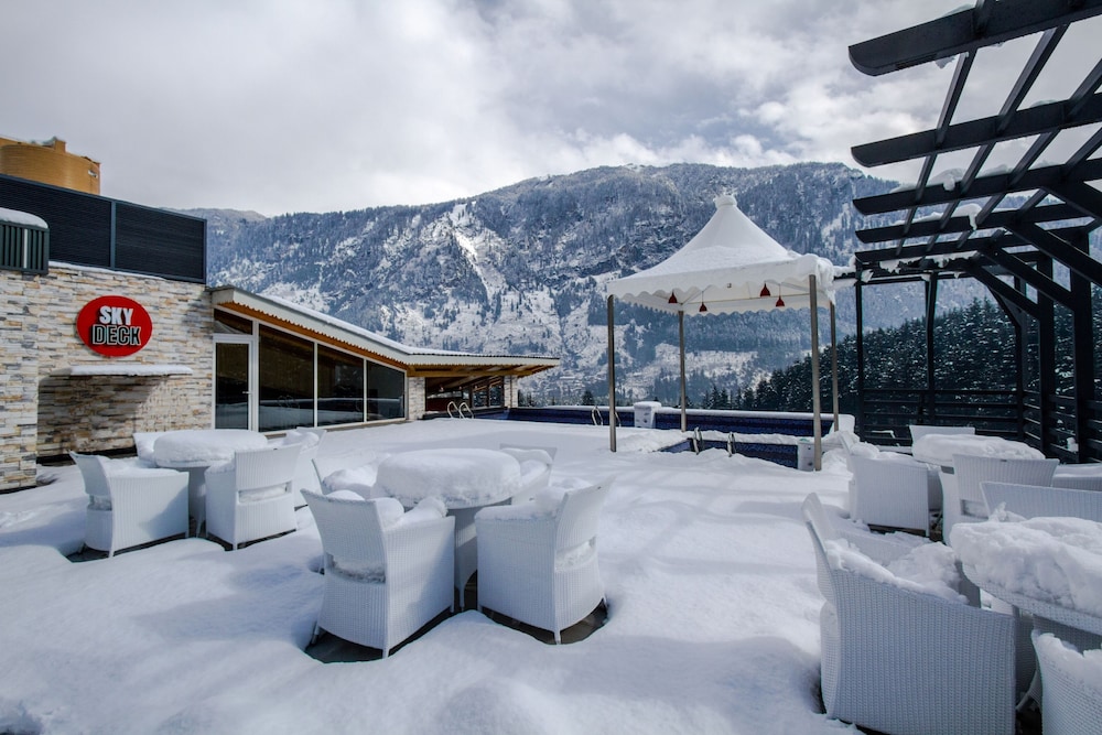 The Orchard Greens Resort 21/48