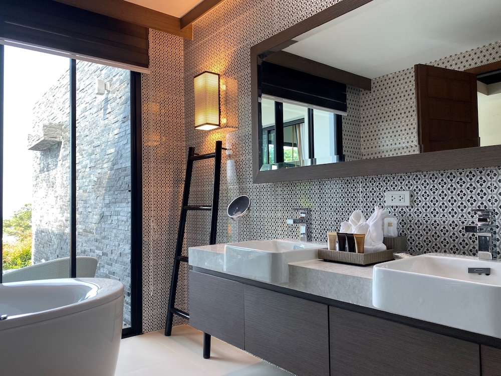 BAAN KONGDEE SUNSET RESORT 25/45