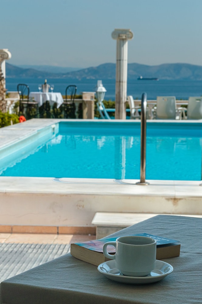 Hotel-Mistral Aegina 44/50