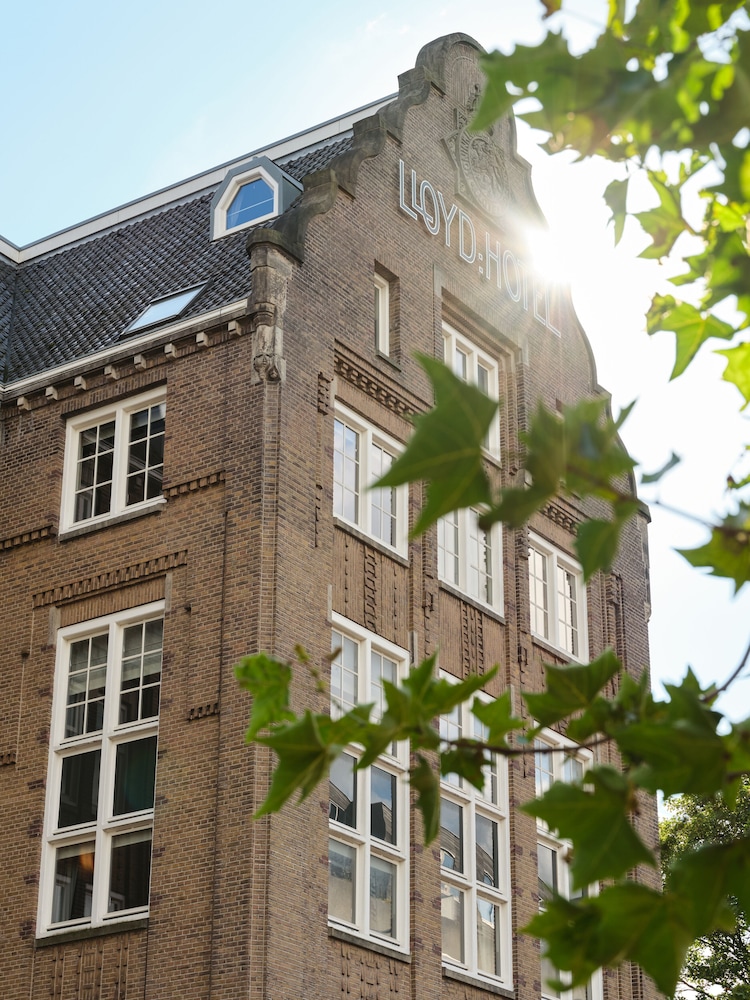 The Hoxton Lloyd Amsterdam in AMSTERDAM