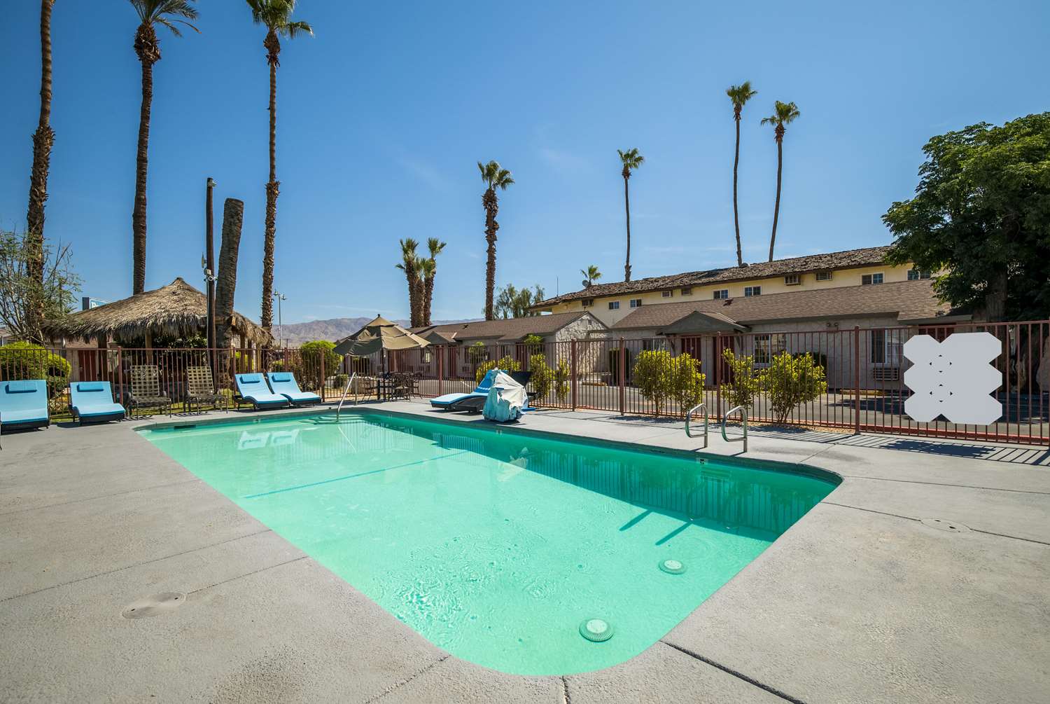 Rodeway Inn Near Coachella 26/27
