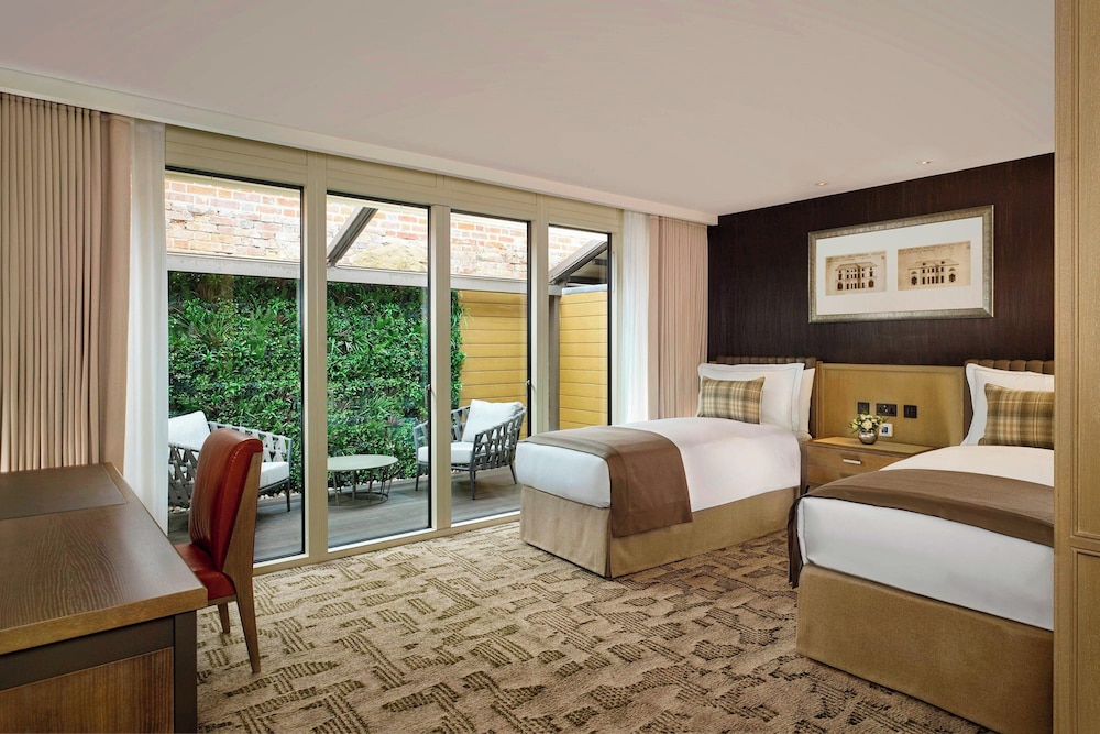 Garden, House, Twin Beds, Terrace