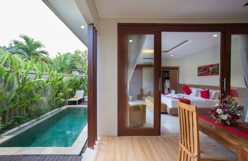 Aishwarya Exclusive Villas 29/50