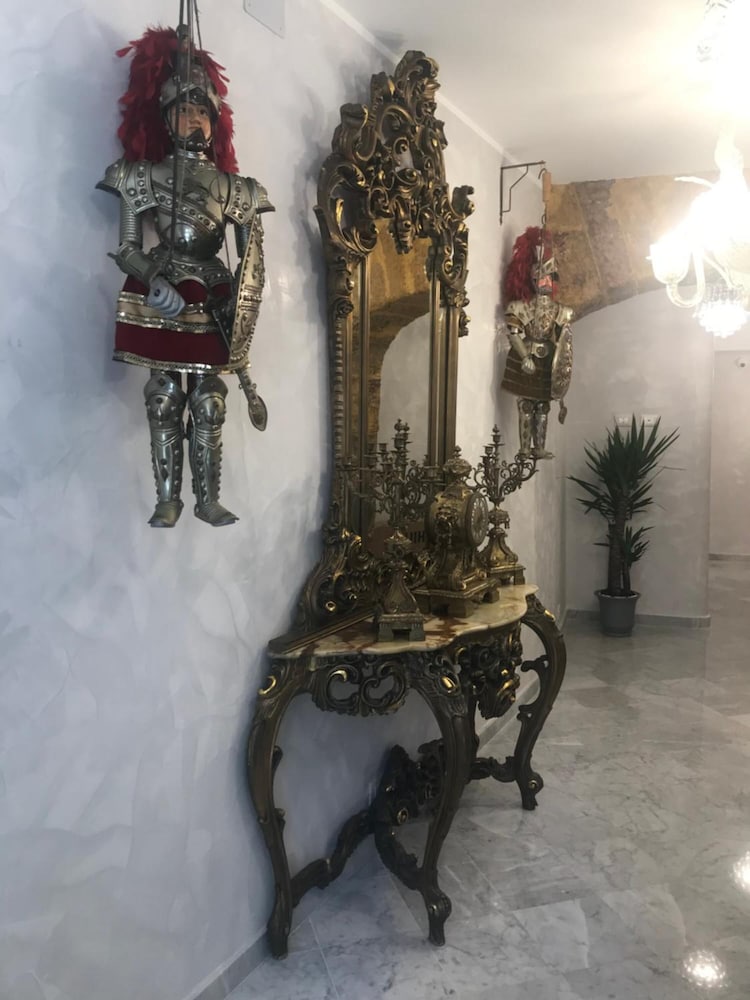 La Serenissima Hotel 18/44