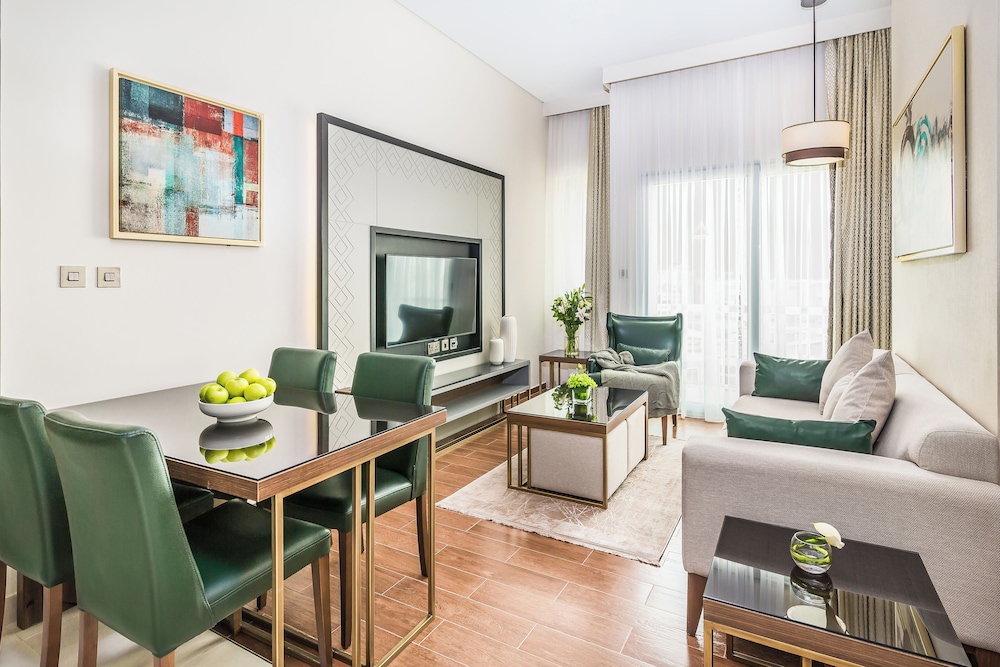 Central Inn Hotel & Suites Al Sadd 31/45