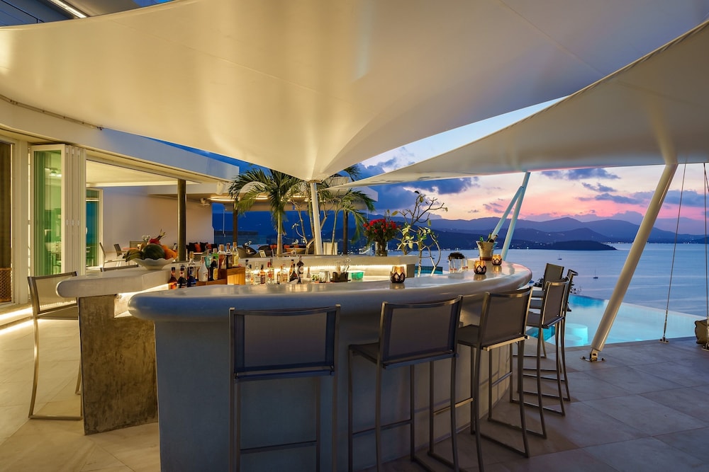 UniQue Boutique Resort 34/50