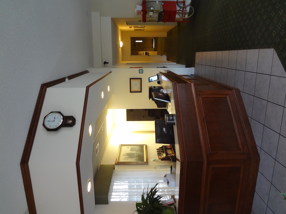 Voyager Inn 7/31