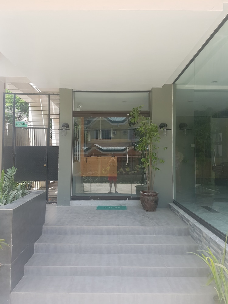 Aliria Bed And Breakfast 8/46