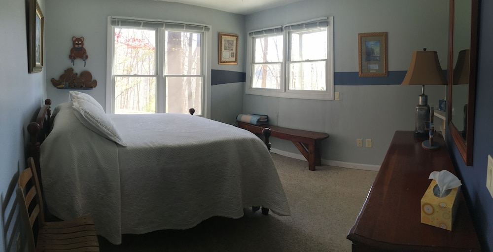 Good Place Farms Bed and Breakfast 25/71