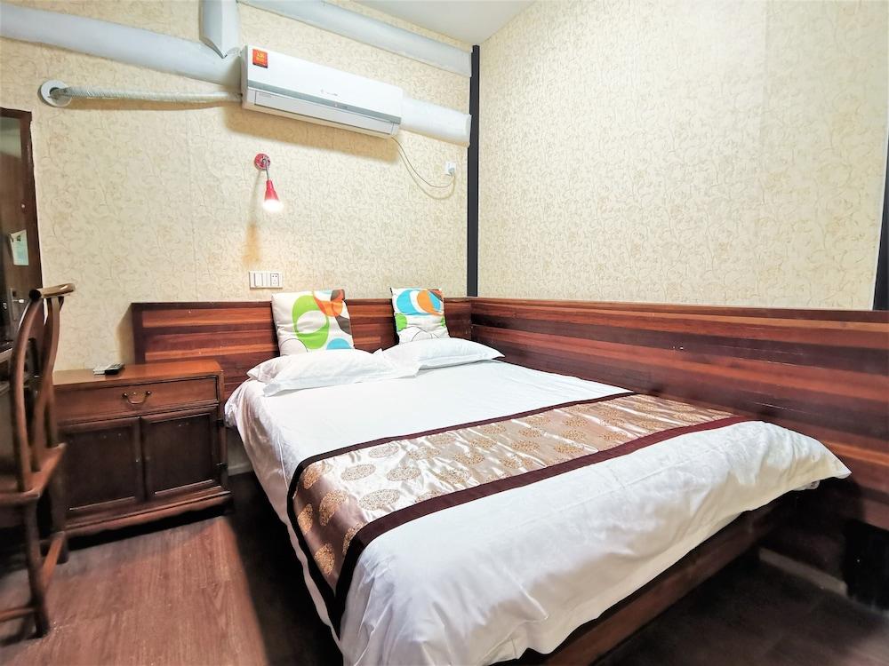 2 Bedrooms, Family Suite